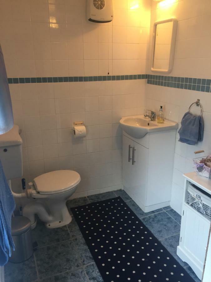 Shannon Breeze Cottage Ballycrossaun Esterno foto